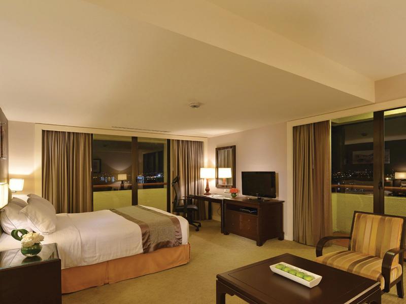 Hotel Equatorial Melaka Zewnętrze zdjęcie A suite at the Mandarin Oriental, Tokyo